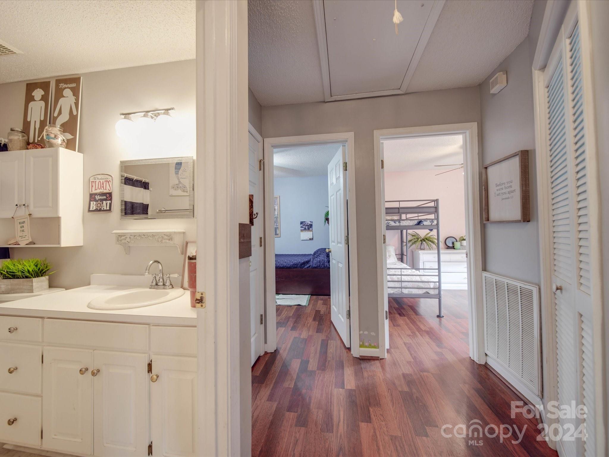 Taylor Oaks - Residential