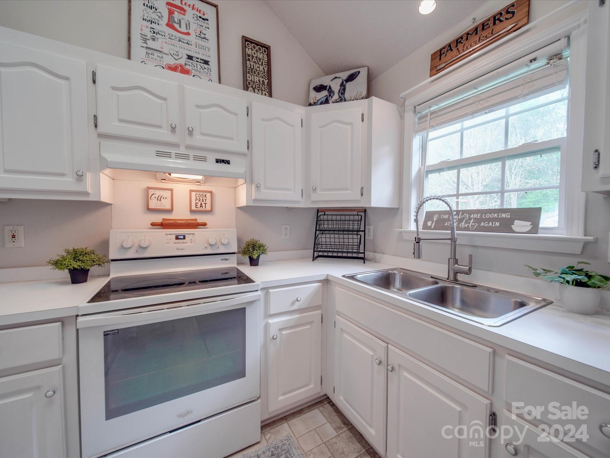 Taylor Oaks - Residential