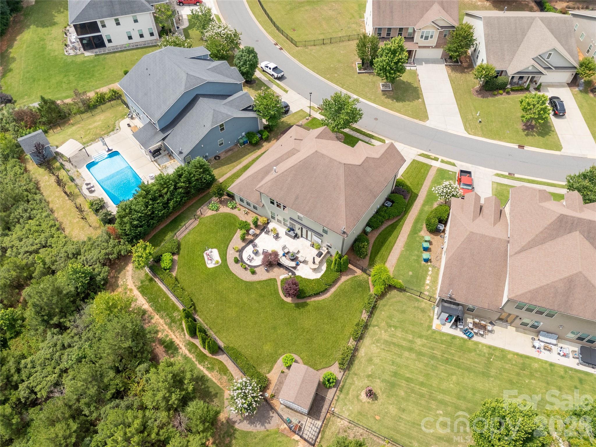 The Preserve At Riverchase - Residential