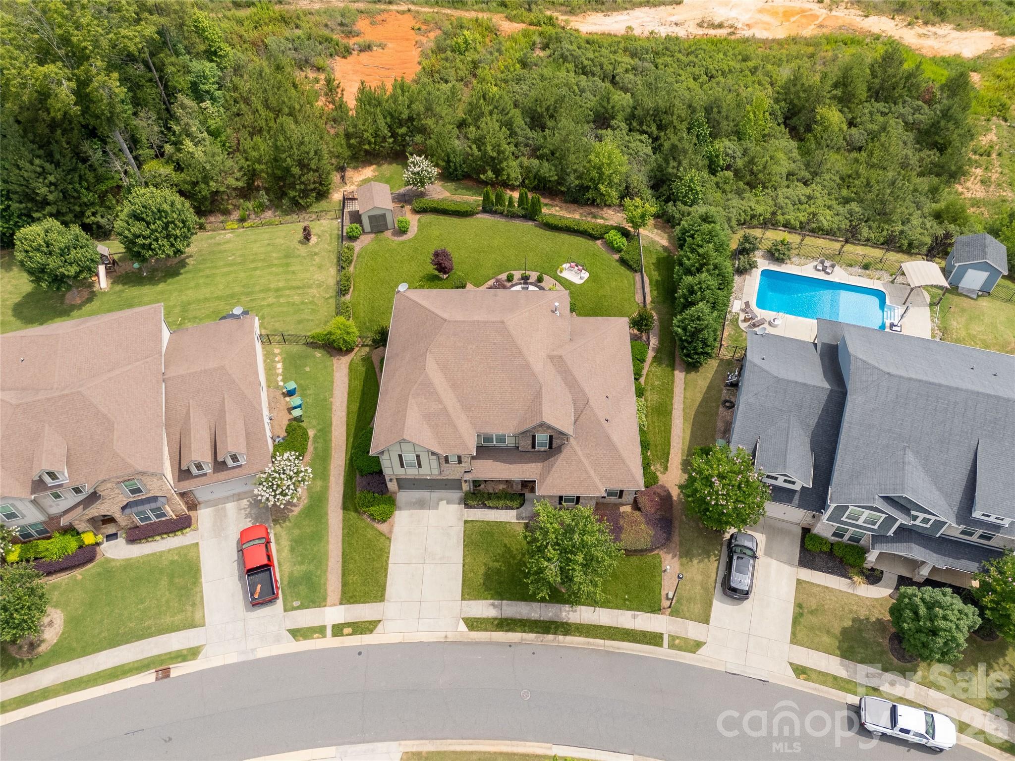 The Preserve At Riverchase - Residential