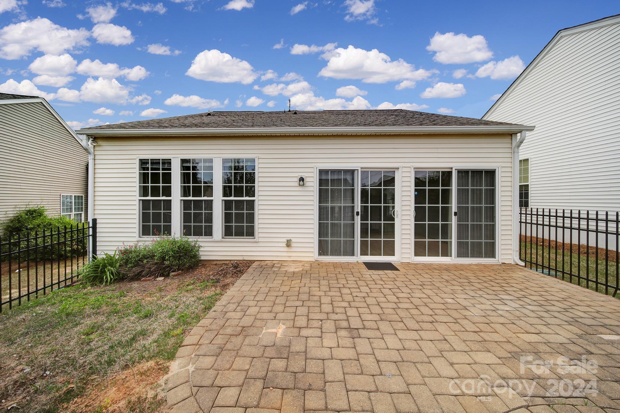 Sun City Carolina Lakes - Residential