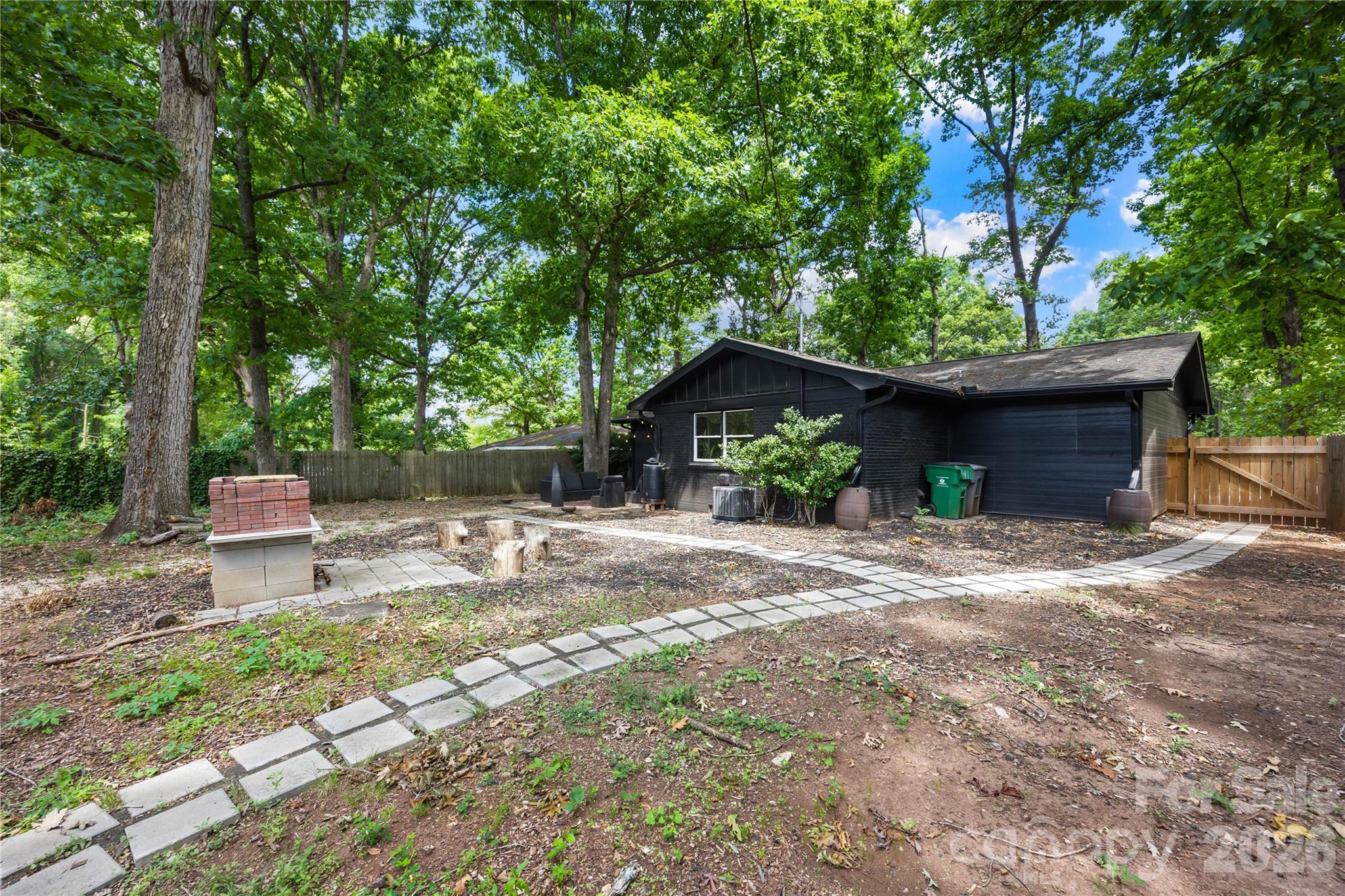 Robinhood Woods - Residential