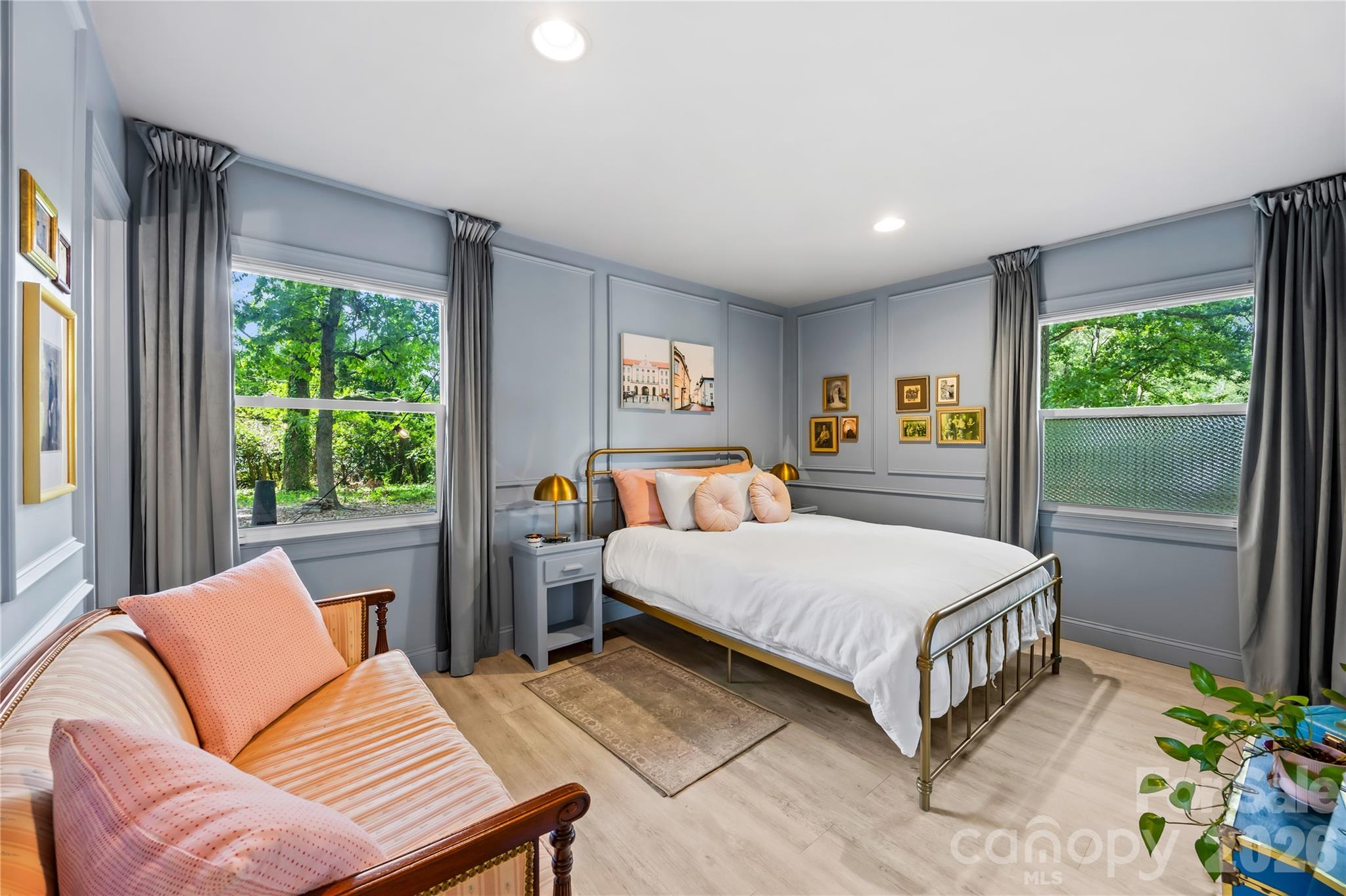 Robinhood Woods - Residential