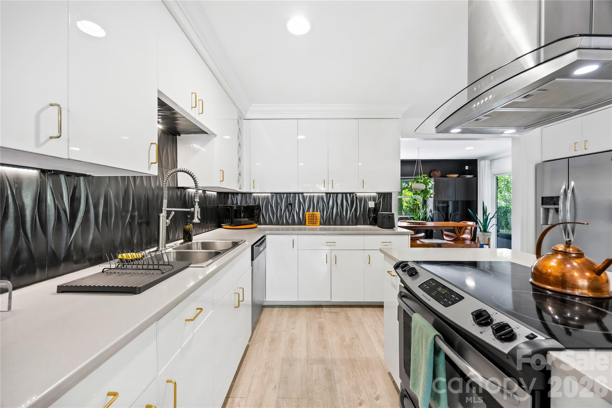 Robinhood Woods - Residential