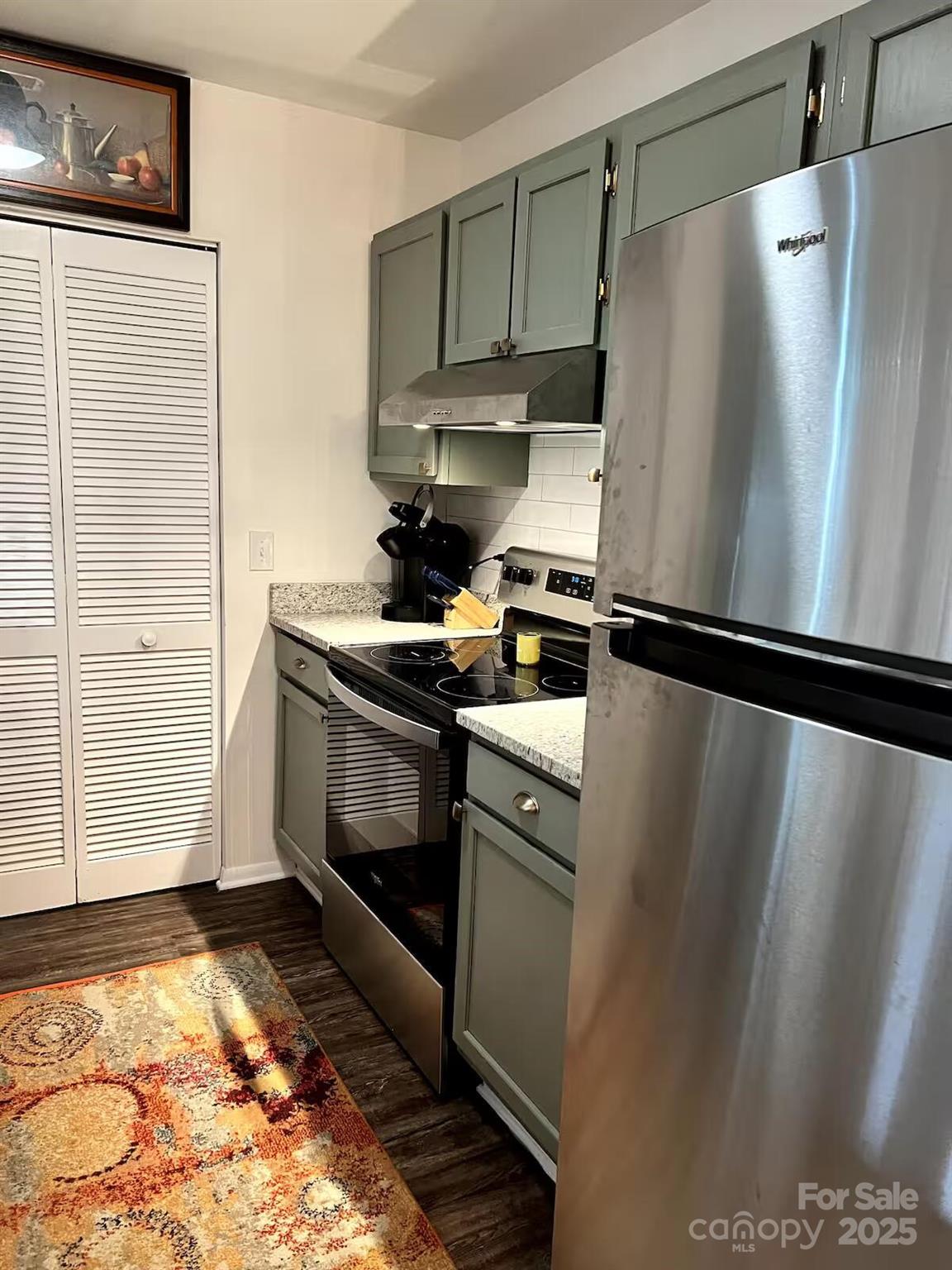 Attention investors! Fully furnished and functioning STR with a great cap rate! Gross Revenue is $18,641.20 for 2024, see attached airbnb and vrbo earnings reports.