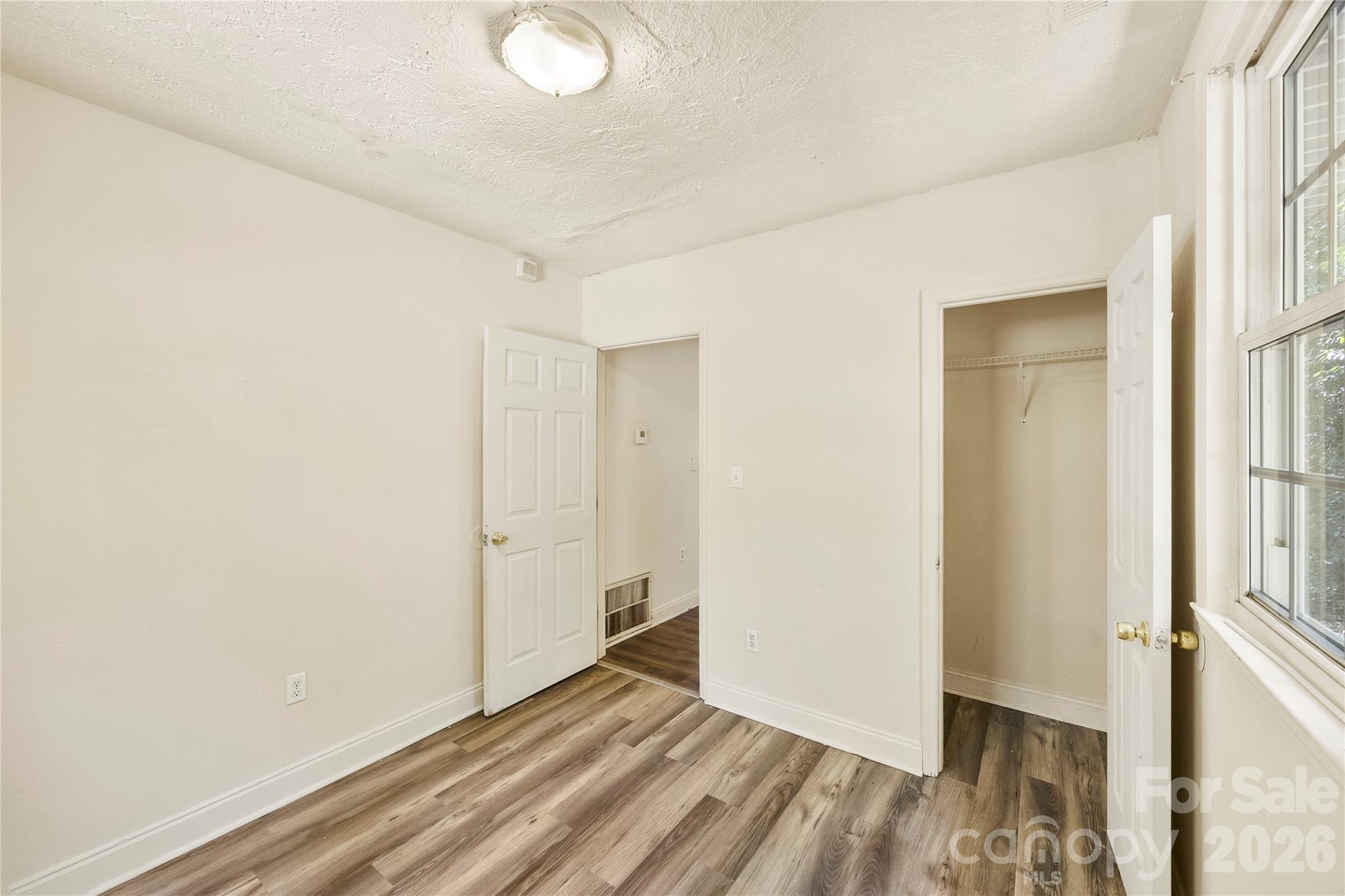 Oakview Terrace - Residential