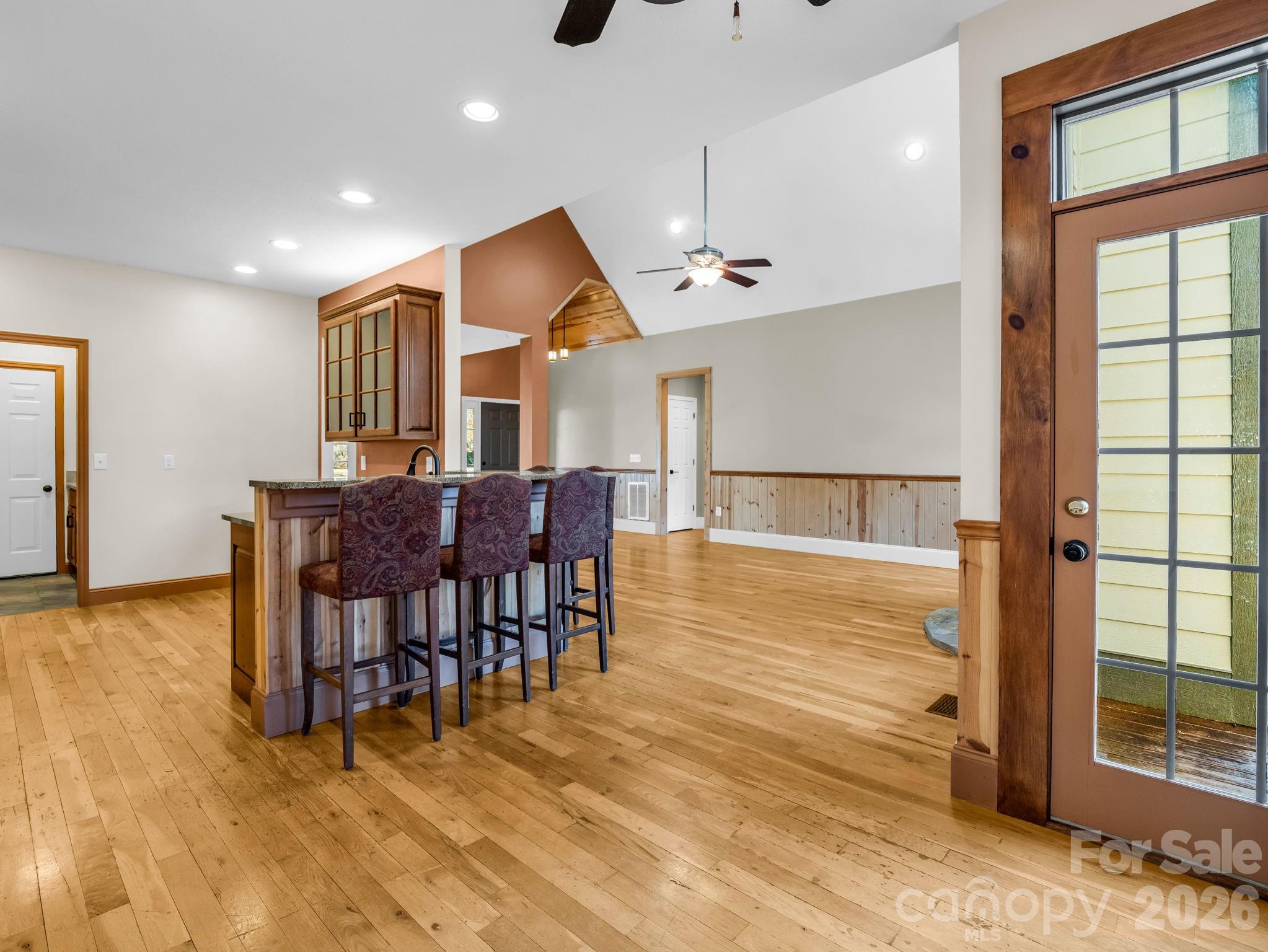 Vista At The Riverbank - Residential