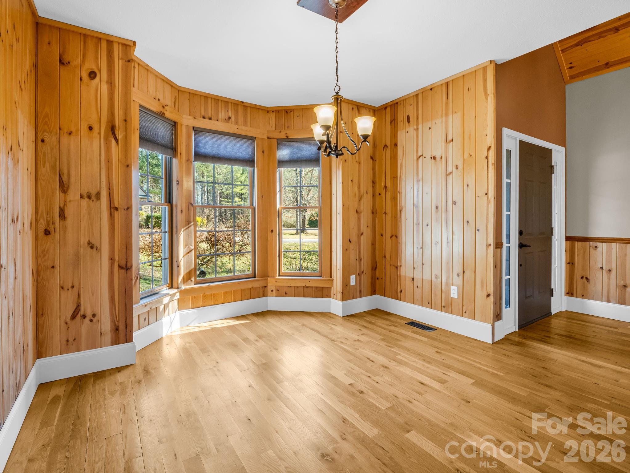 Vista At The Riverbank - Residential