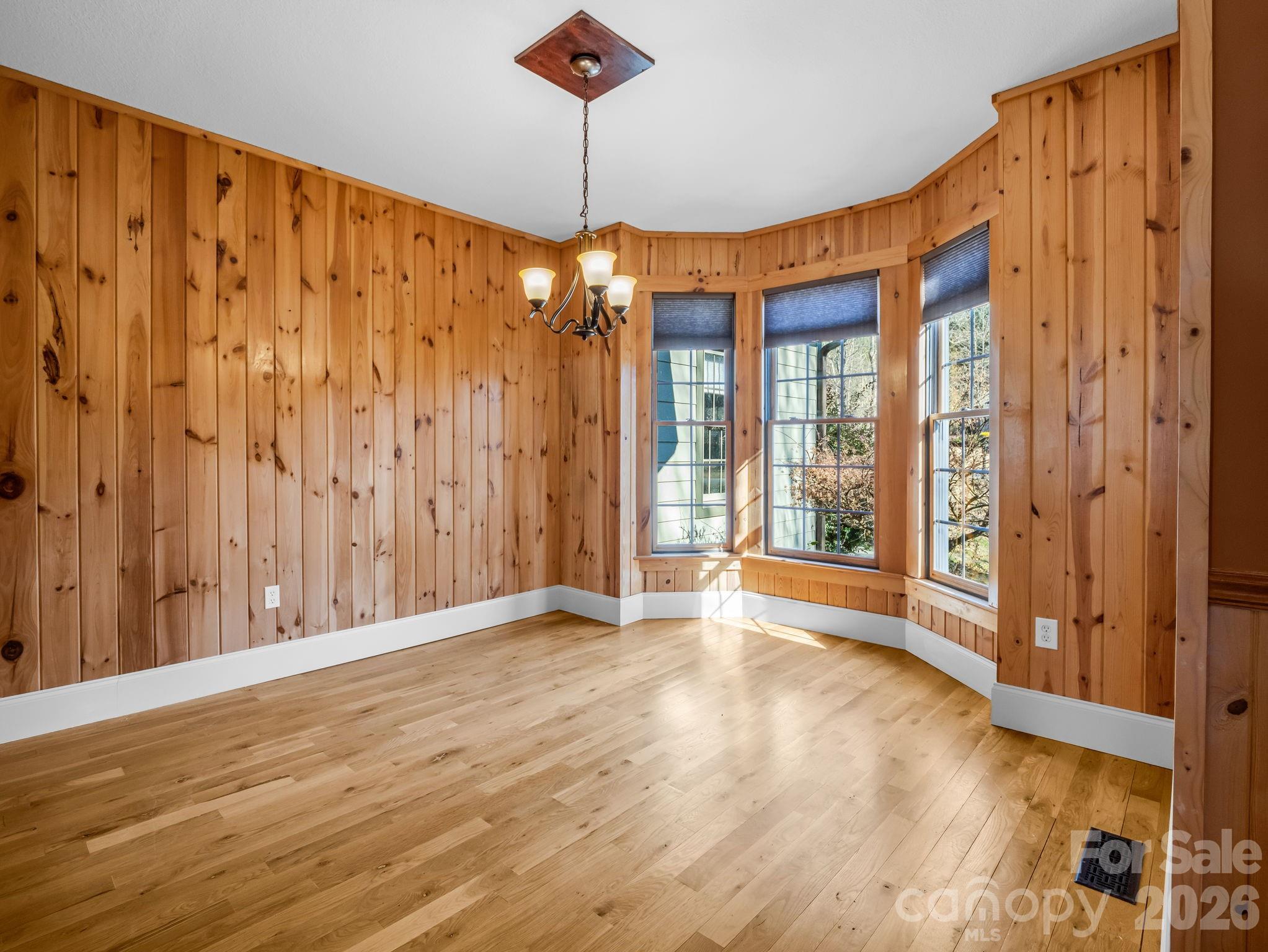 Vista At The Riverbank - Residential