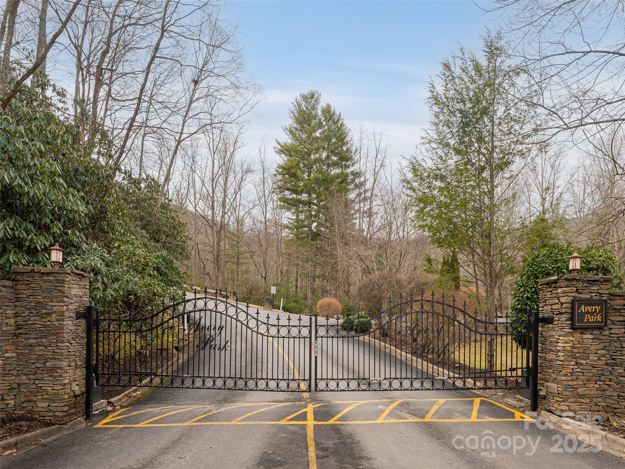 Avery Park - Land