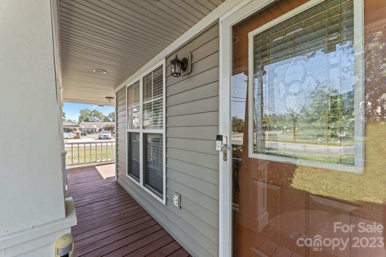 Riverwalk - Residential