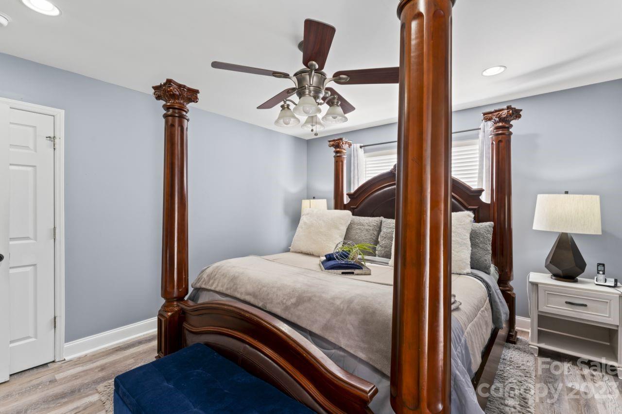 Riverwalk - Residential