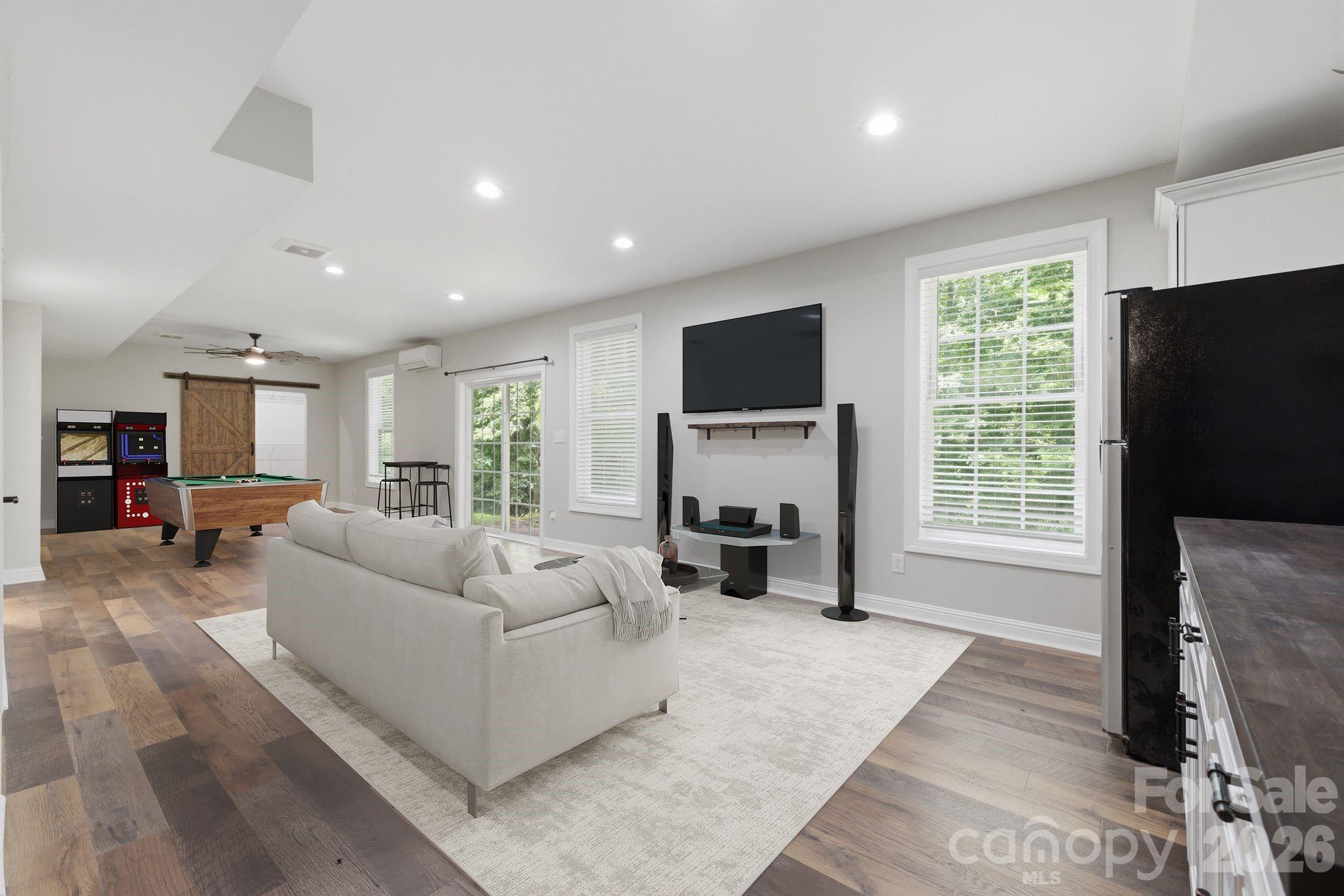 Meadow Glen - Residential