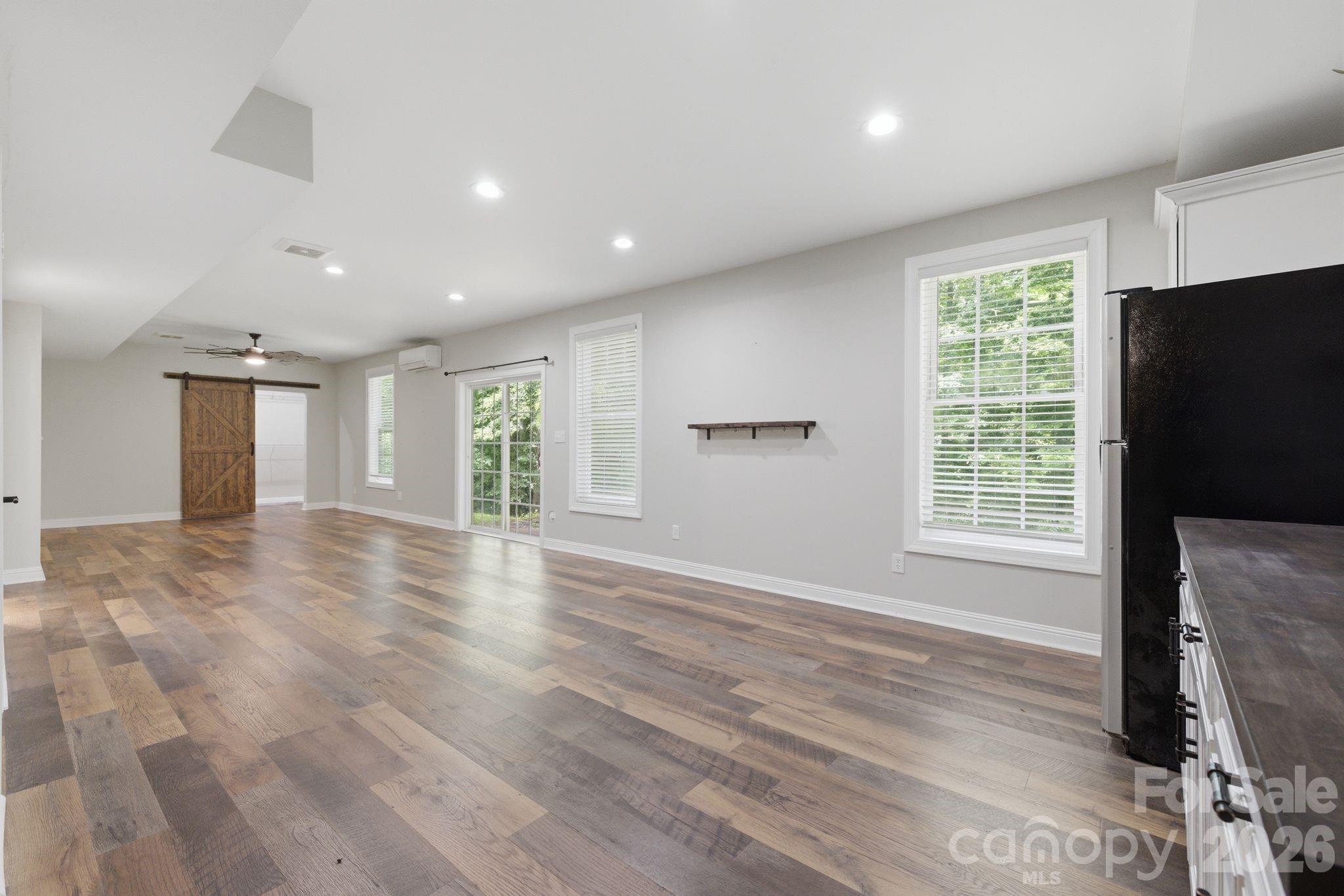 Meadow Glen - Residential