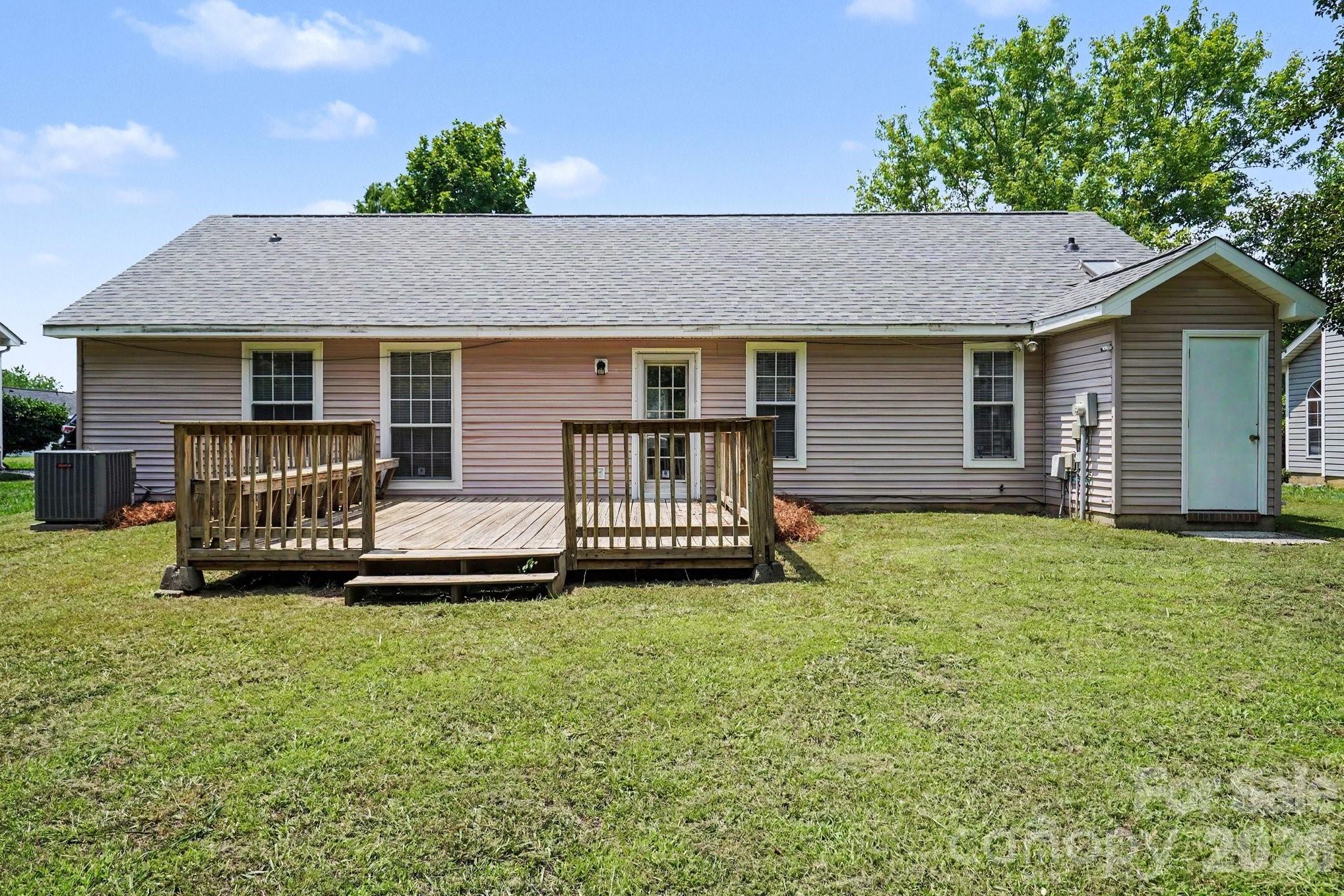 Martin Lakes - Residential