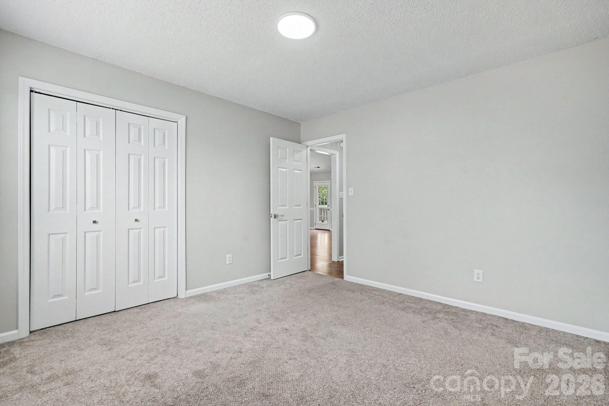 Martin Lakes - Residential