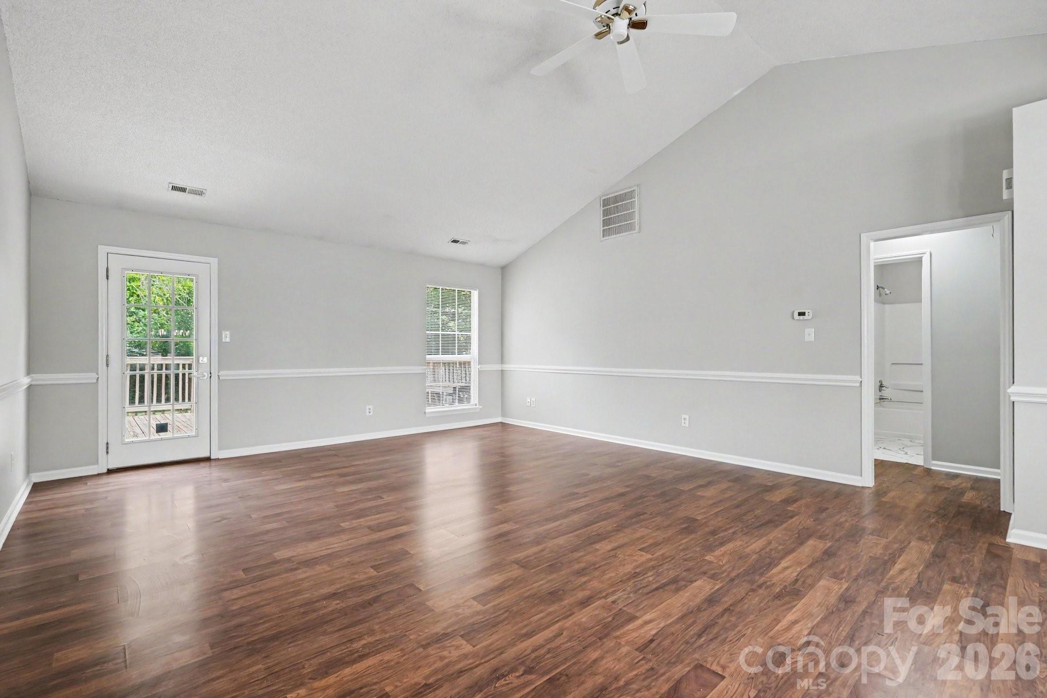 Martin Lakes - Residential