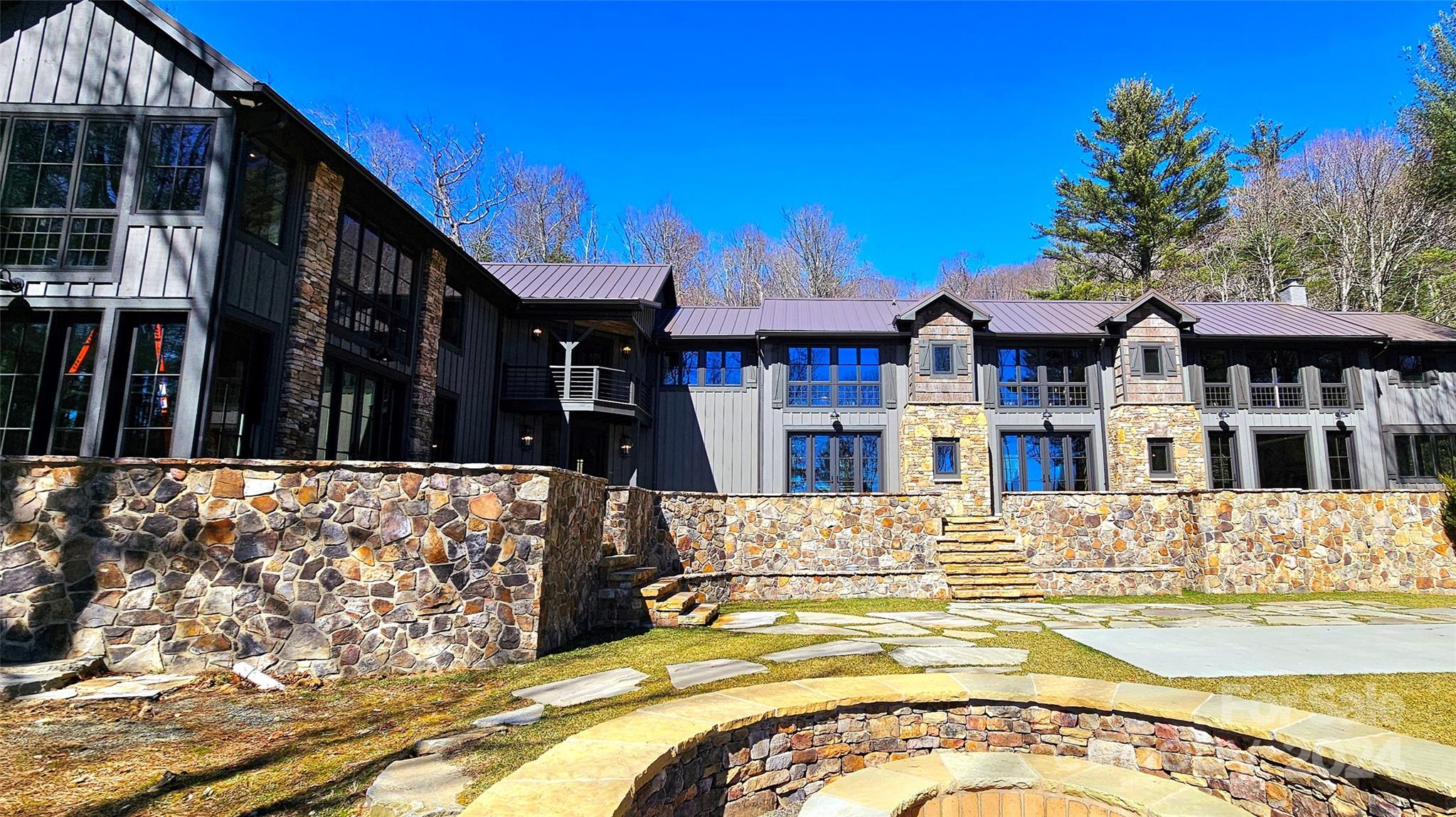 Bald Rock - Residential