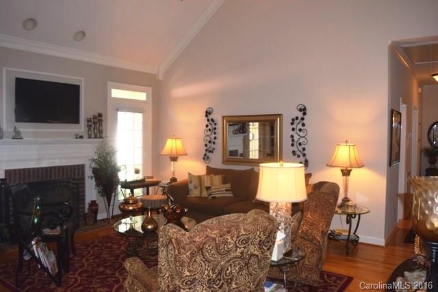 Steeplechase - Residential