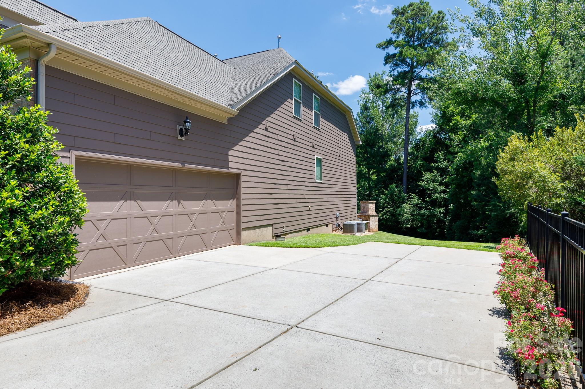 Waterford Glen - Residential