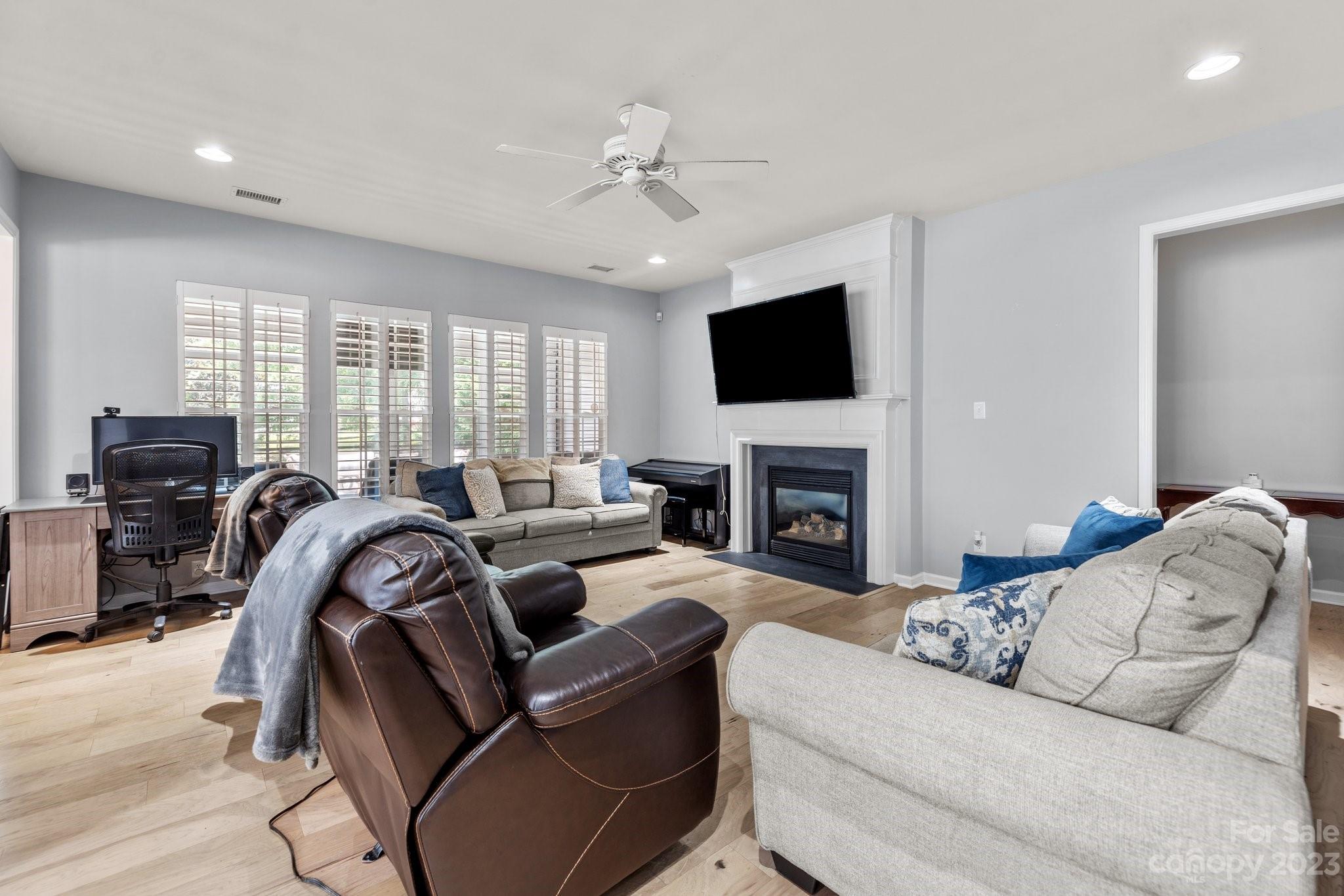 Highland Creek - Residential