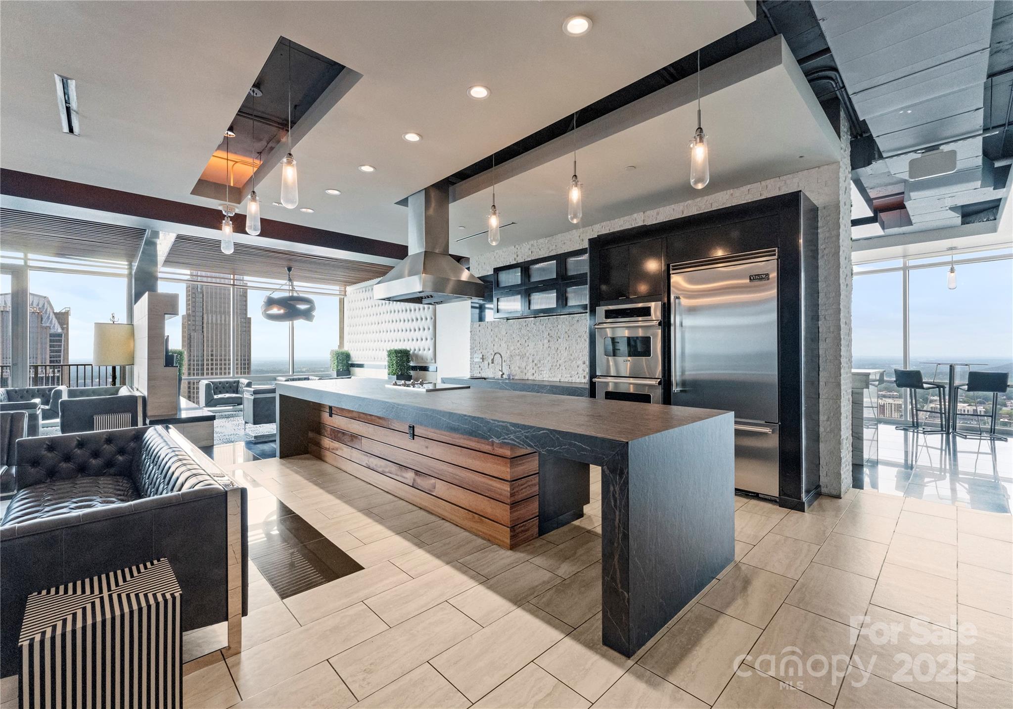 The Vue Charlotte - Residential