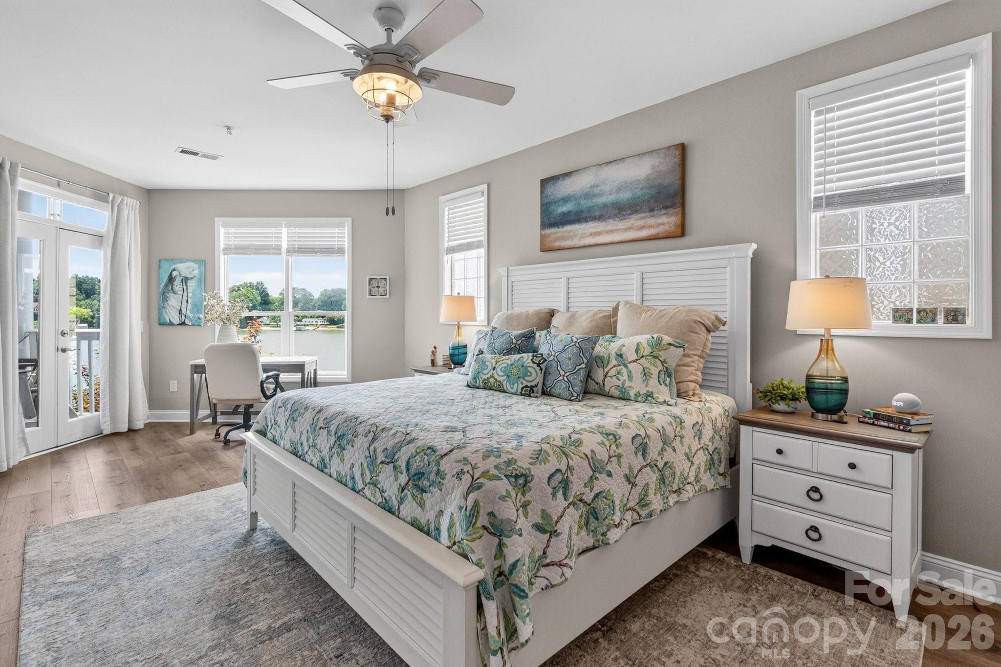 Harbor Point Village - Residential