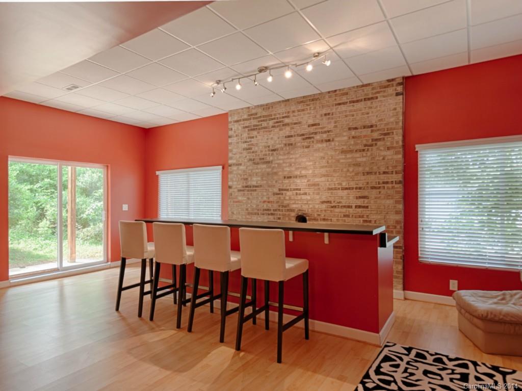 Tega Cay - Residential