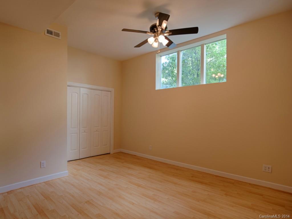 Tega Cay - Residential