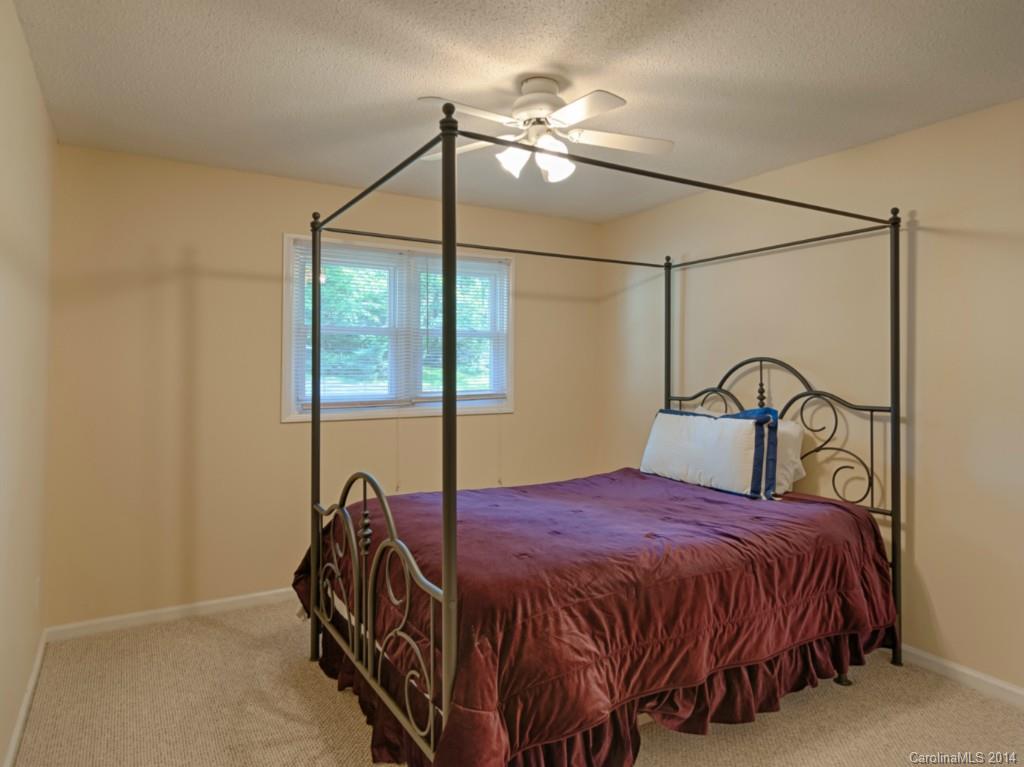 Tega Cay - Residential