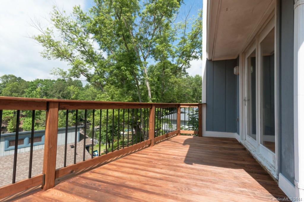 Tega Cay - Residential