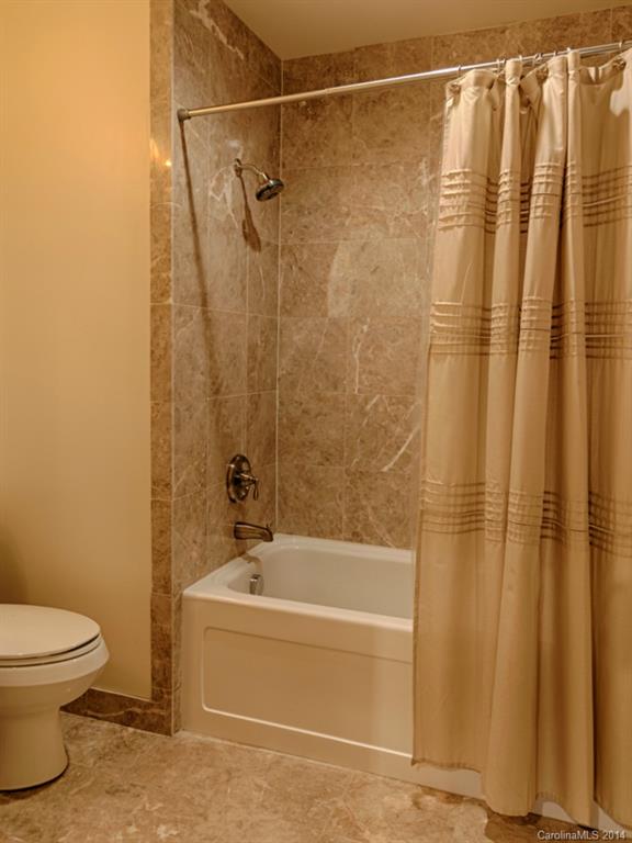 Tega Cay - Residential