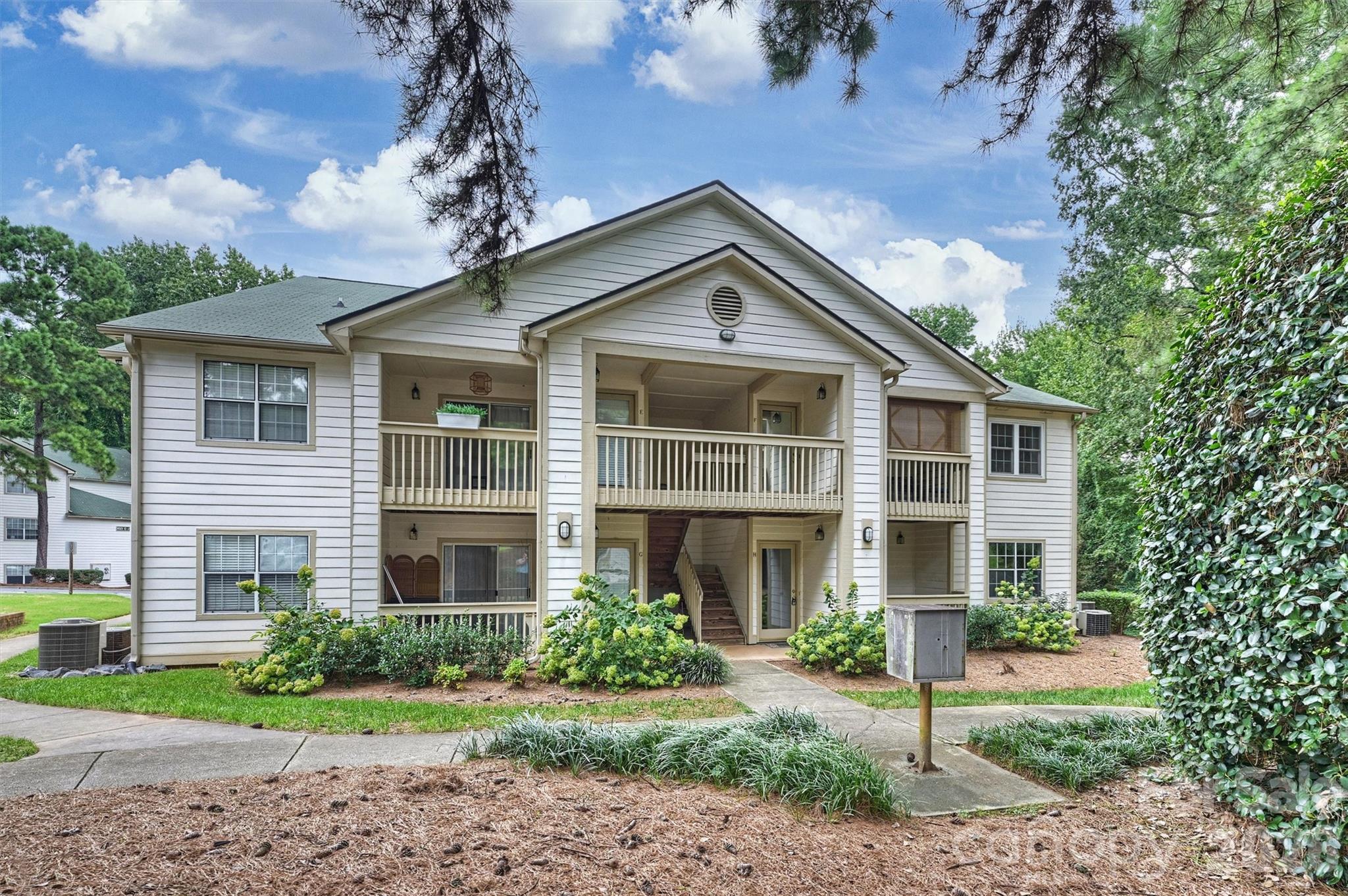 Churchill Downs - Residential