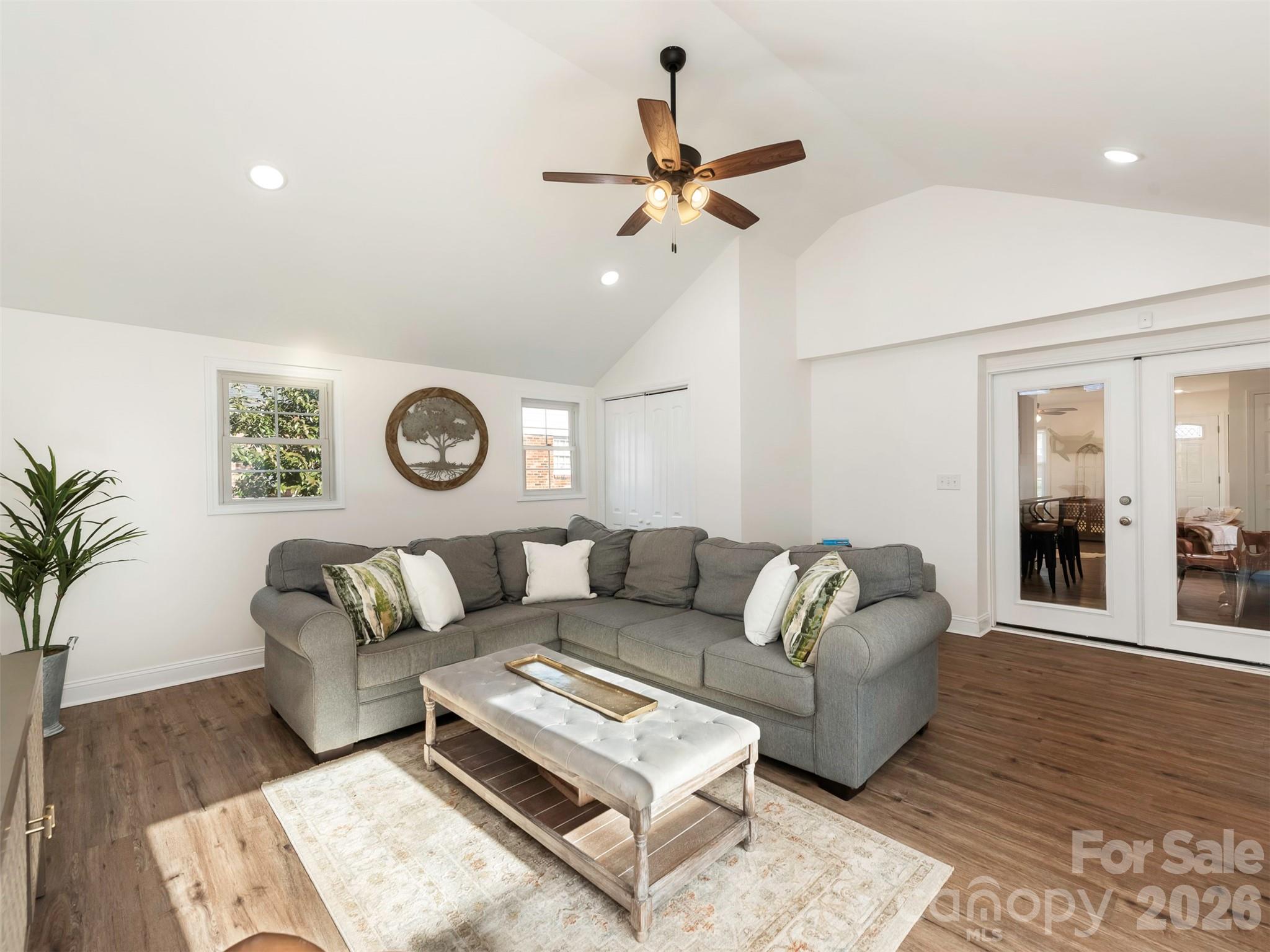 Rollingwood - Residential