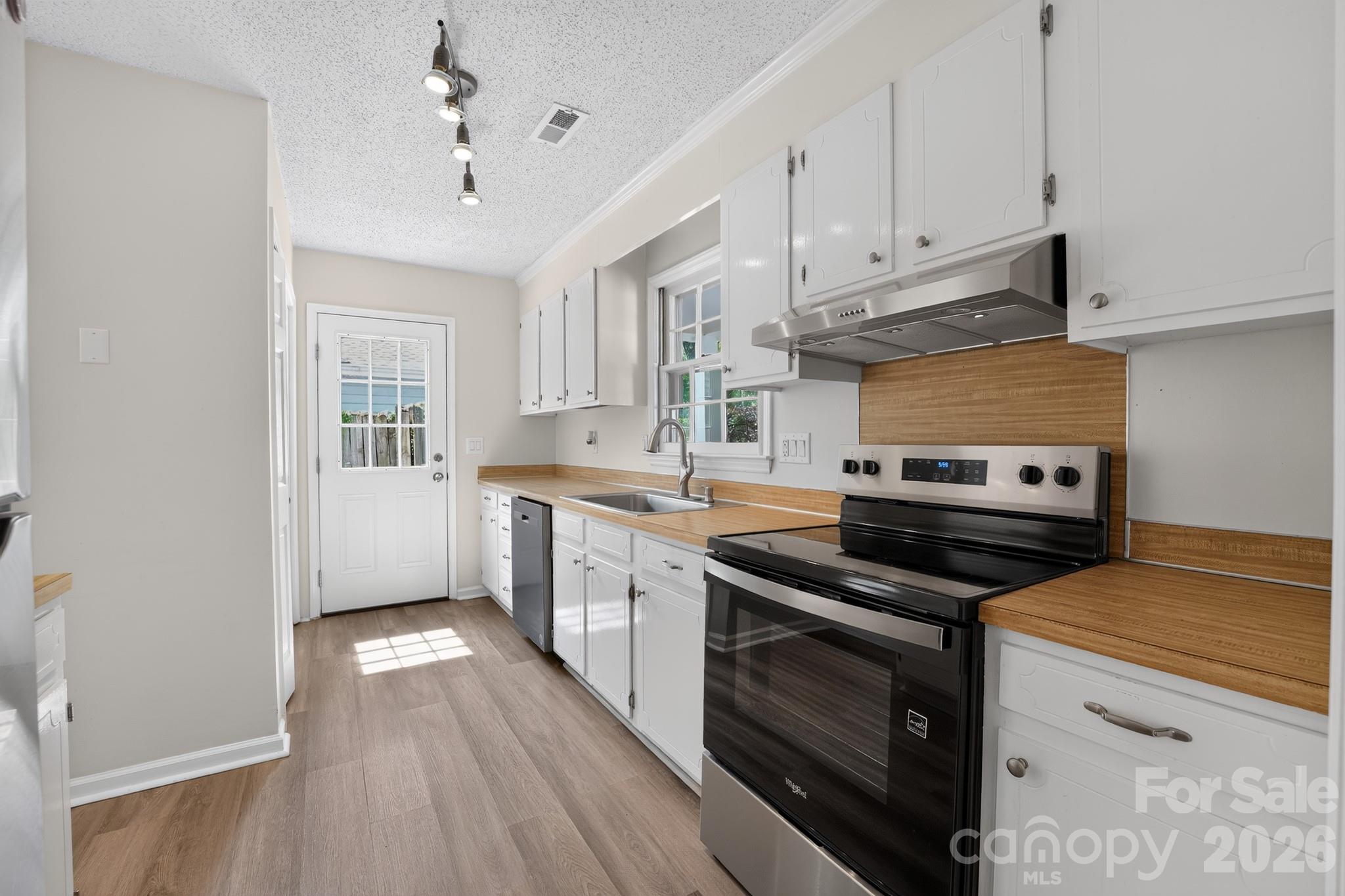 Sardis Crossing - Residential