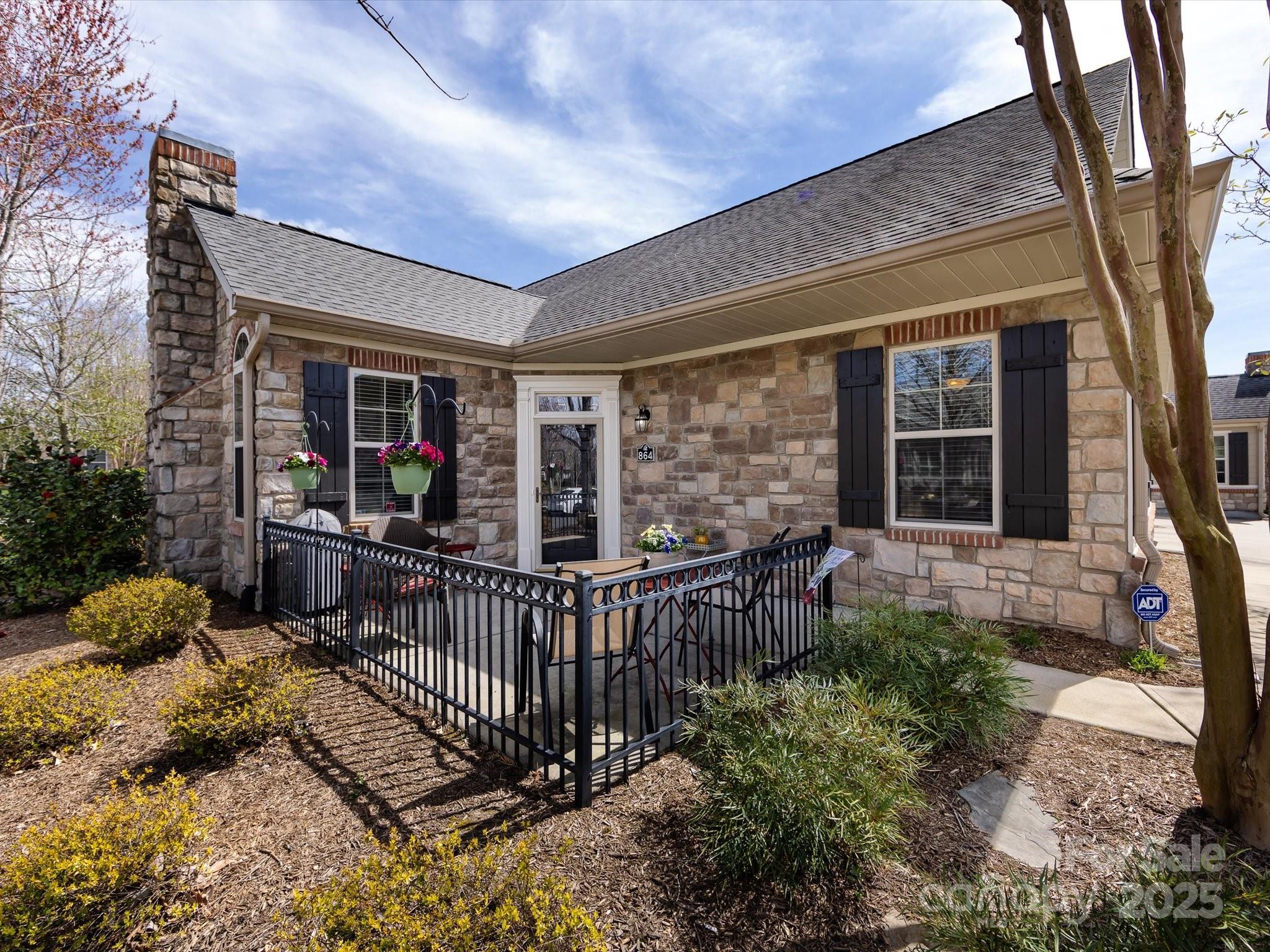 Stonecrest Villas of Tega Cay - Residential