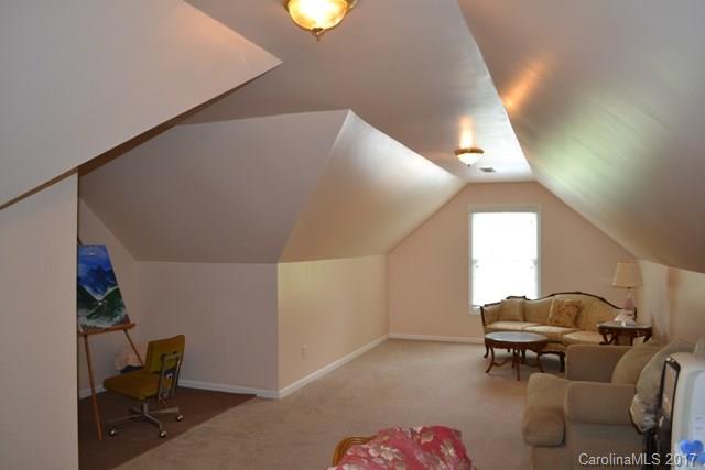 Monterey Hills - Residential