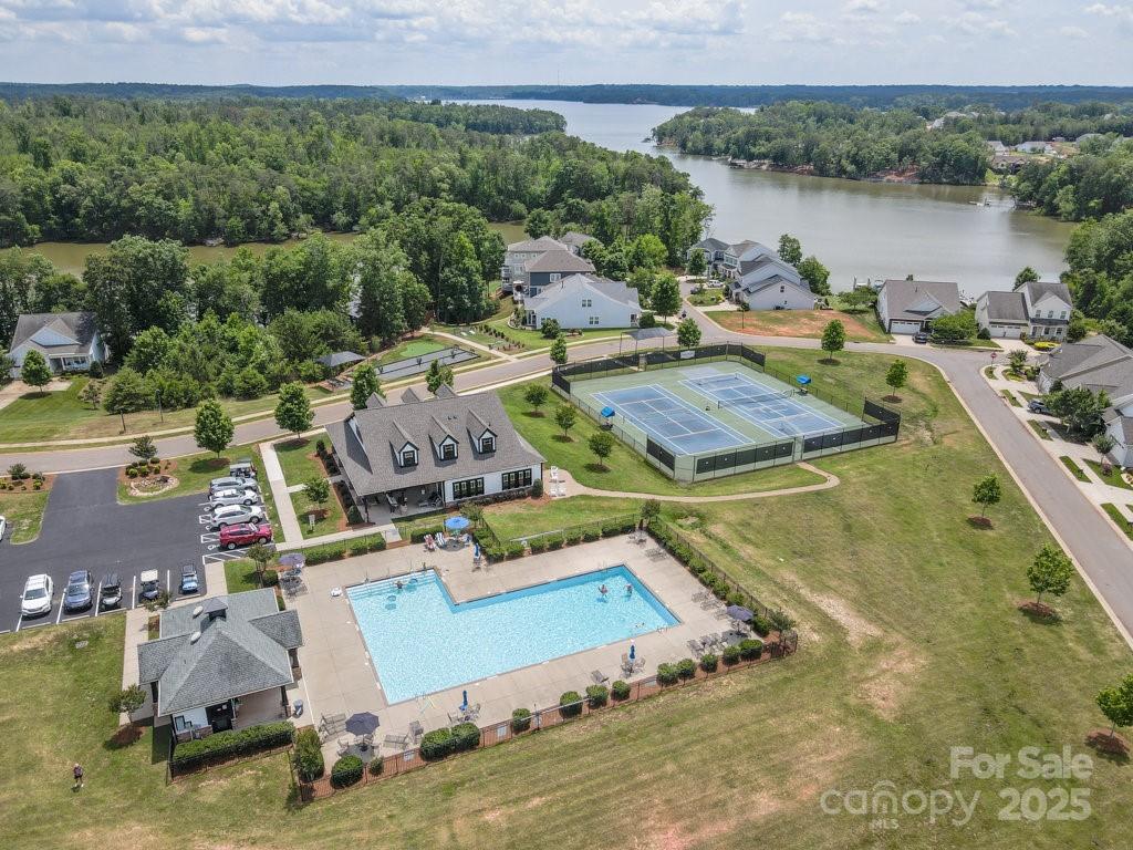 Edgewater - Residential
