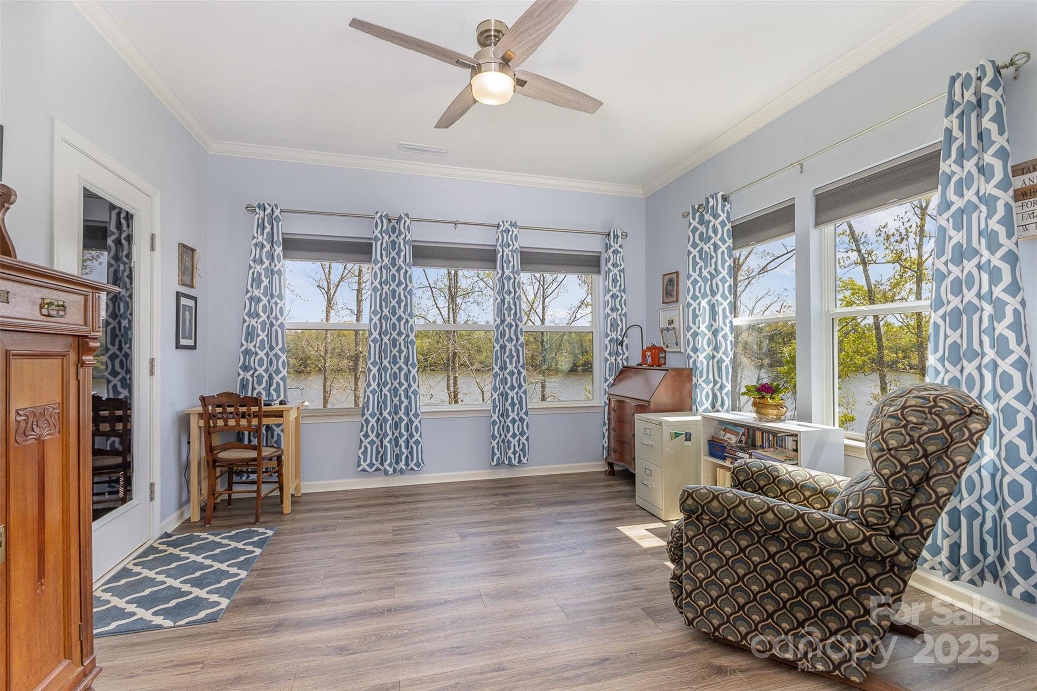 Edgewater - Residential