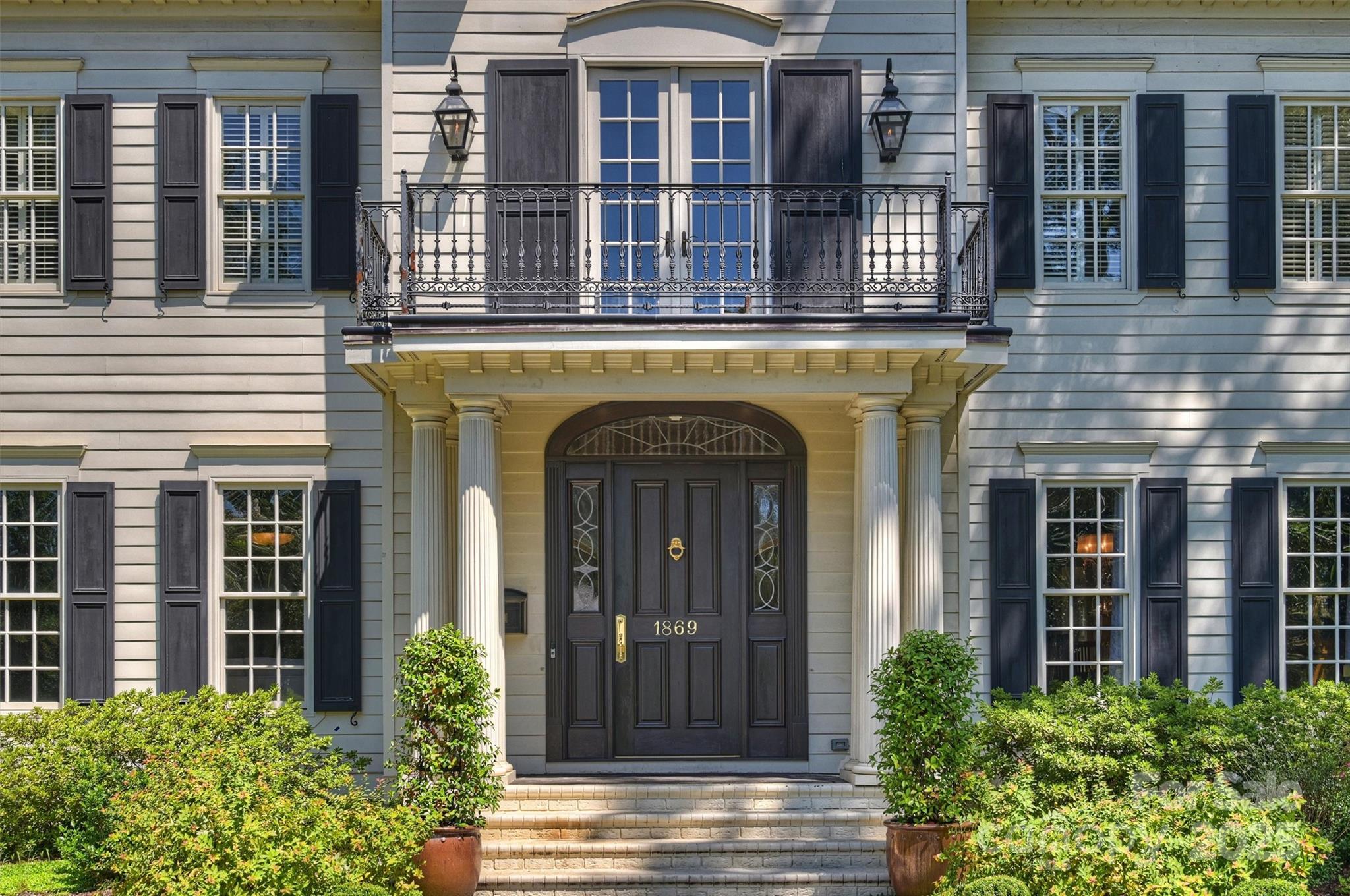 Myers Park - Residential
