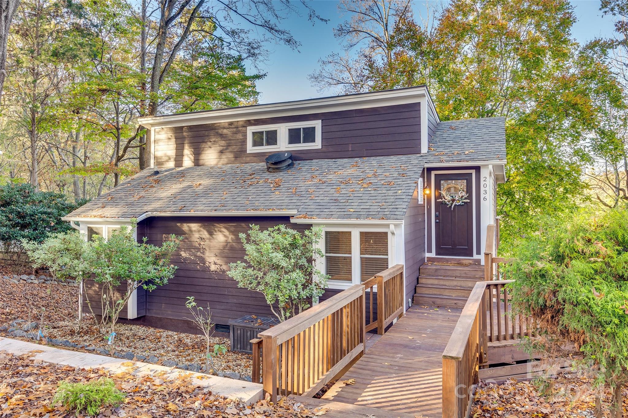 Tega Cay - Residential