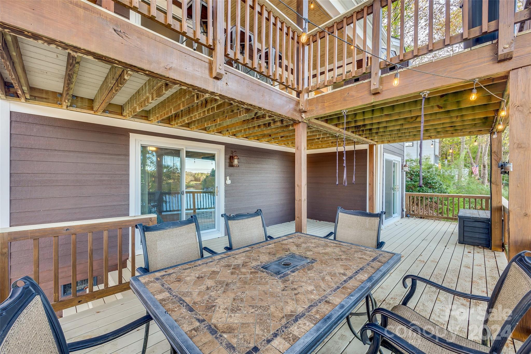 Tega Cay - Residential