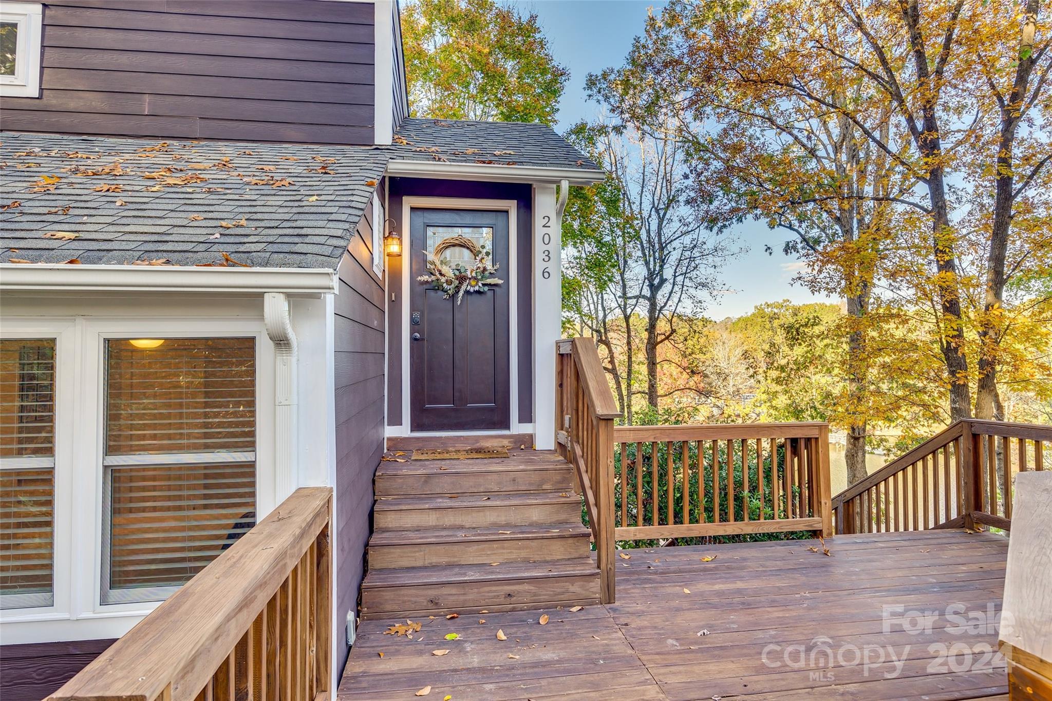 Tega Cay - Residential