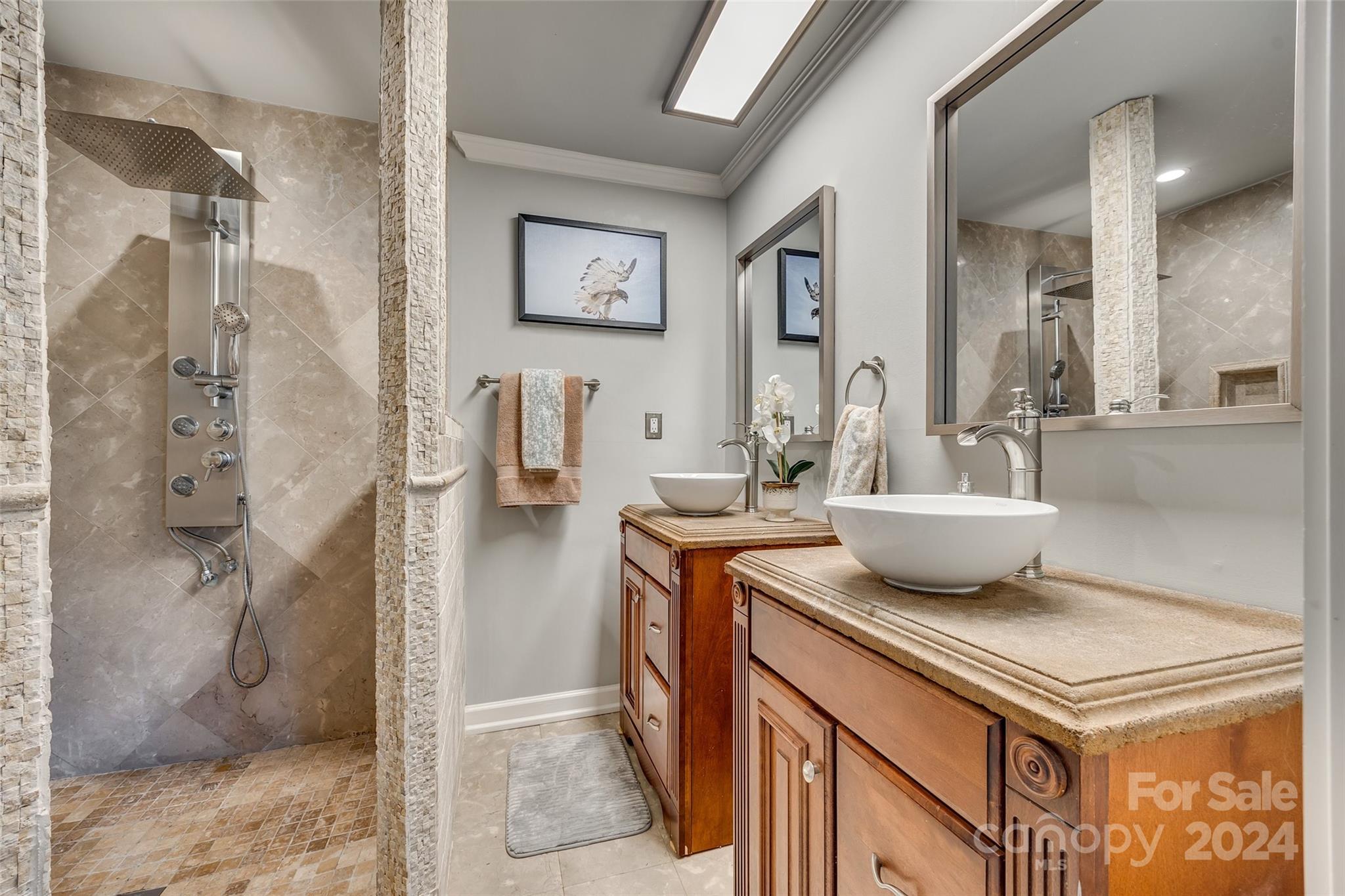 Tega Cay - Residential