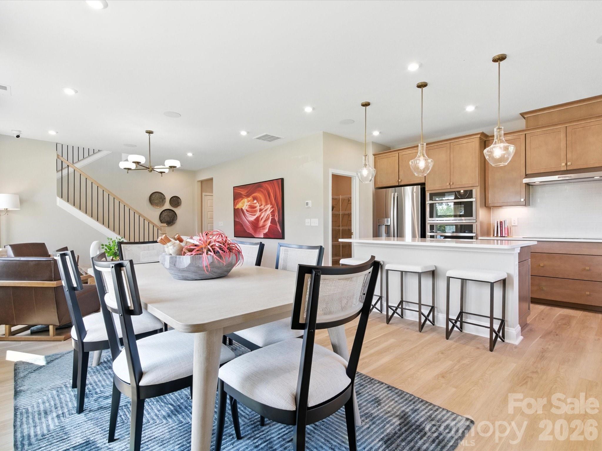 Ellis Townes - Residential