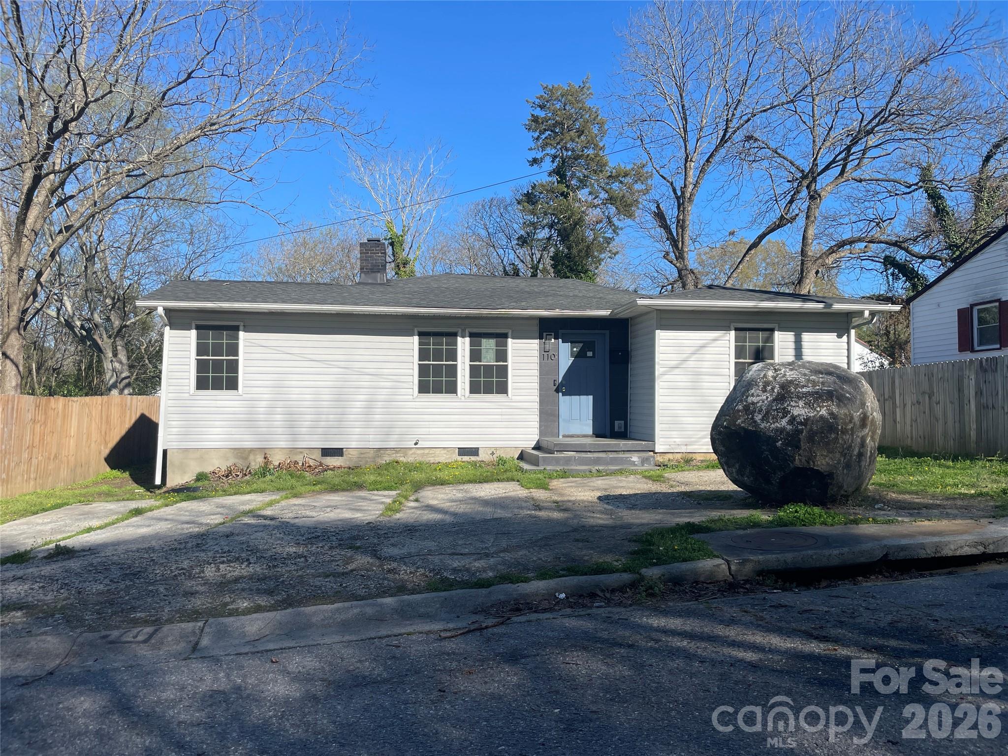 Equal Housing Opportunity. 4 Bedroom 2 Bath Home all on one Level. Hardwood floors throughout with epoxy floor and countertop in kitchen. Living Rm has accent wall with Fireplace. Fenced Rear Yard. Property is owned by the US Dept of HUD. Case # 461-850348 UI (Uninsured). Insurability is subject to buyer’s appraisal. Seller nor its representatives make no representations or warranties regarding the property. HUD homes are sold AS-IS