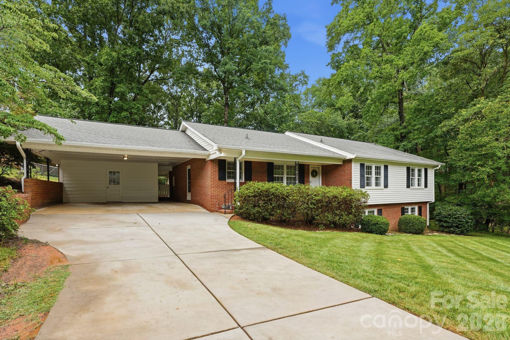 Tastefully updated and move-in ready in the sought-after Sherwood Forest neighborhood!
Freshly painted throughout and featuring new hardwood flooring on the main level, this spacious home offers 4 bedrooms and 3 bathrooms across 2,679 square feet, including beautifully updated primary and secondary bathrooms. Thoughtful touches throughout include custom built-in closet shelving.The bright, daylight-filled kitchen with breakfast area has been fully renovated with stainless steel appliances and offers convenient access to the spacious dining room and cozy living room, creating an ideal layout for everyday living and entertaining.The basement features new flooring and provides excellent flexibility with an additional bedroom, a full bath, a large laundry room, and abundant natural light. Situated on a generous 0.45-acre lot, the property also includes a two-car attached carport with convenient parking and extra storage space. Thoughtfully updated and exceptionally well maintained, this home offers comfortable living with plenty of space, both inside and out.