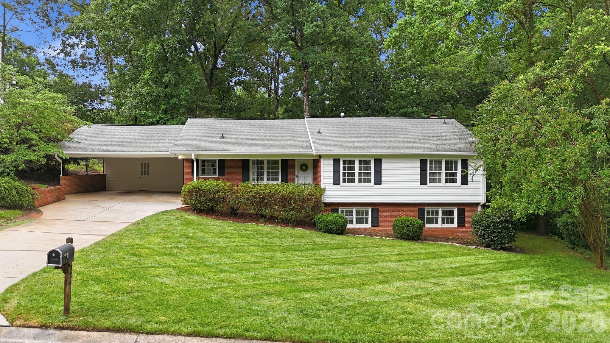 Sherwood Forest - Residential