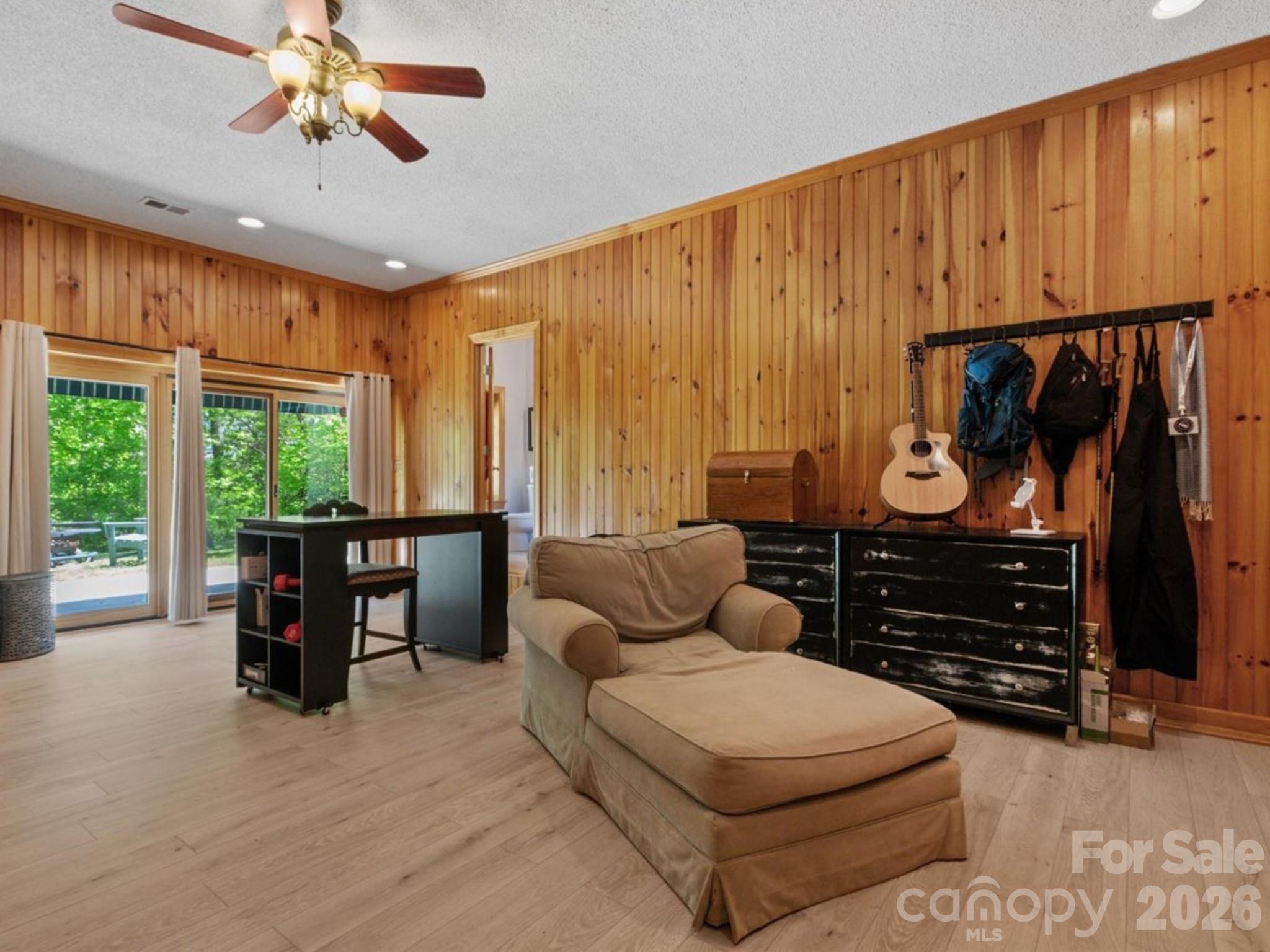 Gingercake Acres - Residential