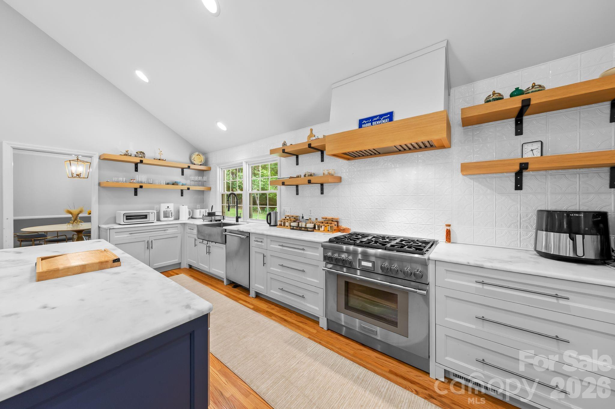 Lansdowne - Residential